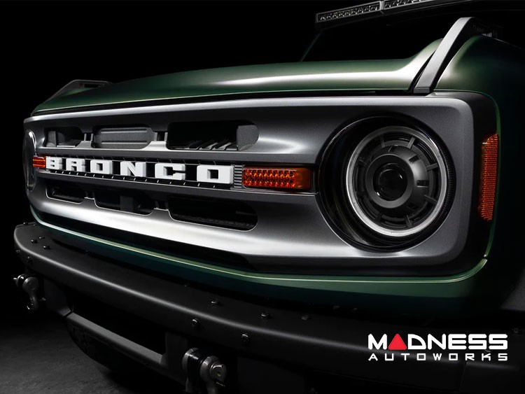Ford Bronco Head Lights - Oculus Bi-LED Projector - Oracle - Switchback