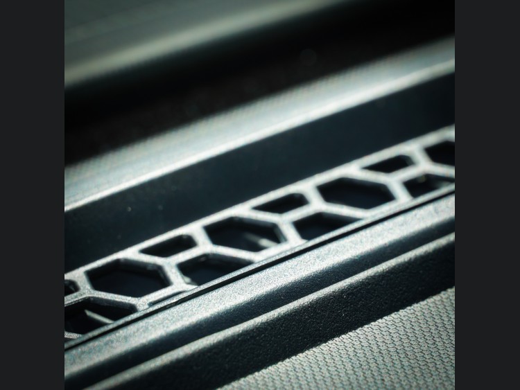 Ford Bronco Dash Top Vent Trim Kit - Hex Design